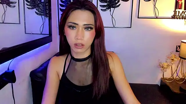QueenAlisonfoxx online show from 06/02/26, 12:23