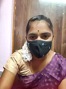 Snapshot of Tamil_Hot_Shana chatting on 03/25/26, 05:52 Tamil Hot Shana online show from 03/25/26, 05:52