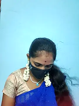 Snapshot of Tamil_Hot_Shana chatting on 04/21/26, 03:28 Tamil Hot Shana online show from 04/21/26, 03:28