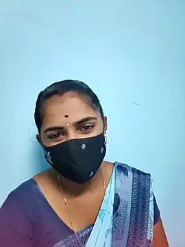 Snapshot of Tamil_Hot_Shana chatting on 04/22/26, 03:42 Tamil Hot Shana online show from 04/22/26, 03:42
