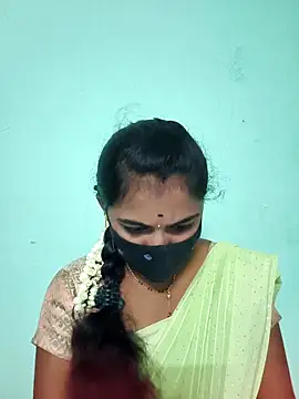 Snapshot of Tamil_Hot_Shana chatting on 04/23/26, 11:07 Tamil Hot Shana online show from 04/23/26, 11:07