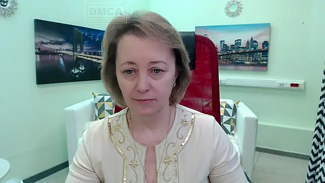 MONA W online show from 02/15/26, 07:51