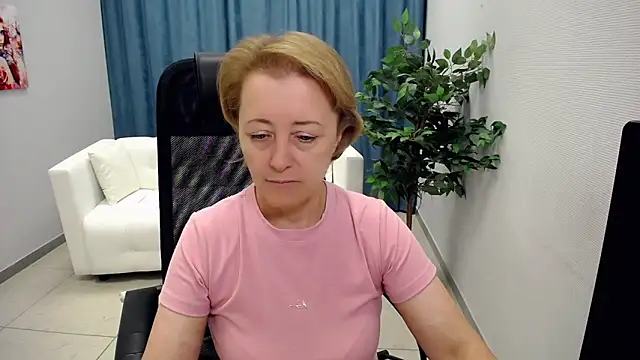 MONA W online show from 06/14/26, 11:23