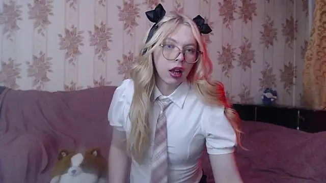 Snapshot of Cutie_Bambi chatting on 02/05/26, 11:04 Cutie Bambi online show from 02/05/26, 11:04