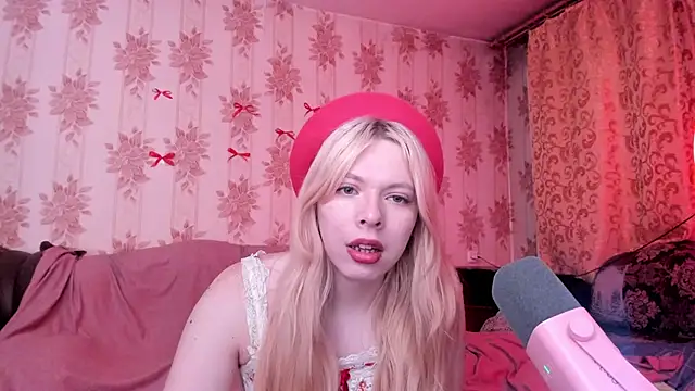 Snapshot of Cutie_Bambi chatting on 03/05/26, 11:06 Cutie Bambi online show from 03/05/26, 11:06