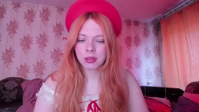 Snapshot of Cutie_Bambi chatting on 04/17/26, 11:13 Cutie Bambi online show from 04/17/26, 11:13