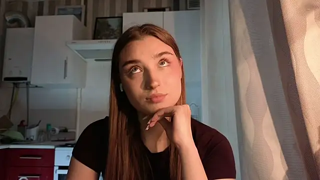 Snapshot of LissaBliss chatting on 05/07/26, 02:11 LissaBliss online show from 05/07/26, 02:11