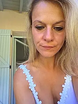 Couple-Kiwii-Orchidee-Boy online show from 06/13/26, 10:13