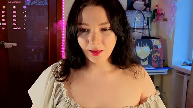 Snapshot of Doll_lira chatting on 02/27/26, 01:33 Doll lira online show from 02/27/26, 01:33