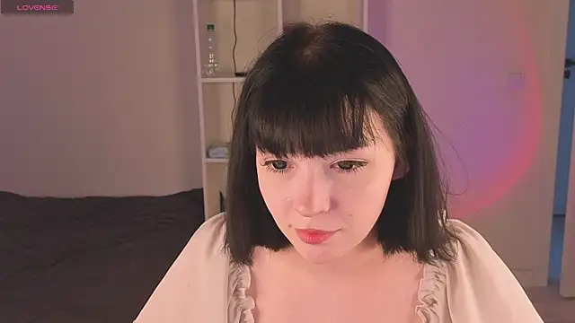 Snapshot of Doll_lira chatting on 06/03/26, 12:08 Doll lira online show from 06/03/26, 12:08