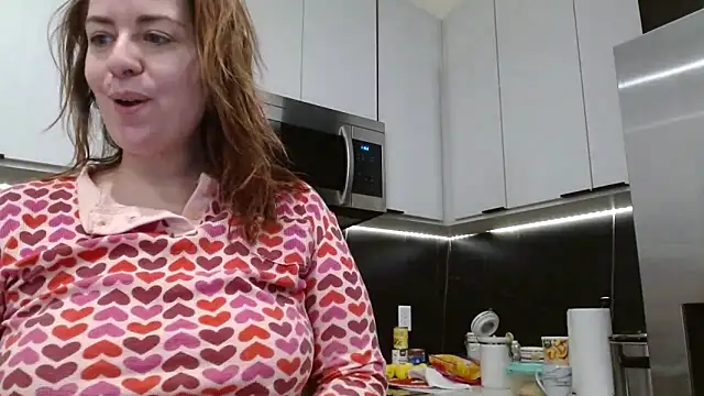 HazelSkyesChat online show from 02/14/26, 05:53