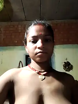 Snapshot of Gungun_thakur chatting on 03/08/26, 09:24 Gungun thakur online show from 03/08/26, 09:24