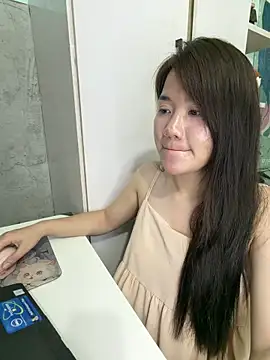 Amy8386 online show from 05/20/26, 05:19