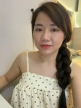 Amy8386 online show from 06/10/26, 04:01