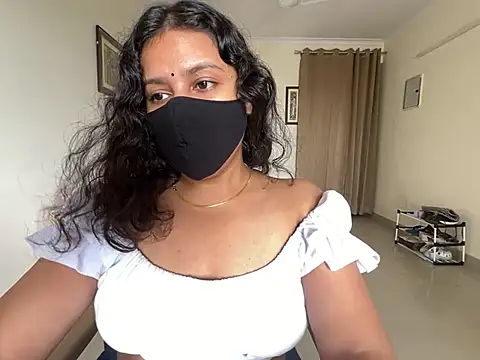 Anna girl22 online show from 07/25/26, 06:33
