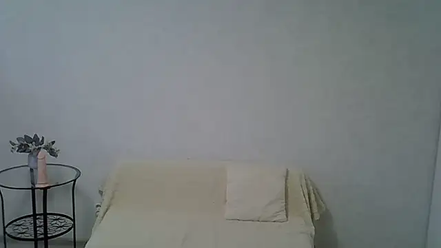 Snapshot of Opaldream chatting on 06/10/26, 06:07 Opaldream online show from 06/10/26, 06:07