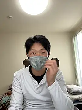 Snapshot of K0U-123 chatting on 03/04/26, 05:13 K0U-123 online show from 03/04/26, 05:13