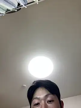 Snapshot of K0U-123 chatting on 03/19/26, 03:16 K0U-123 online show from 03/19/26, 03:16