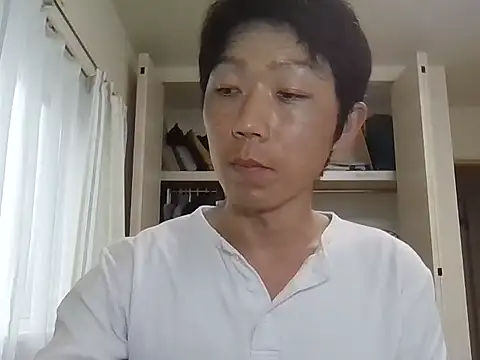 Snapshot of K0U-123 chatting on 04/15/26, 01:45 K0U-123 online show from 04/15/26, 01:45