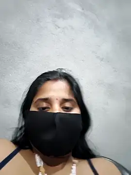 Snapshot of Sexy_khushi19 chatting on 03/05/26, 11:56 Sexy khushi19 online show from 03/05/26, 11:56