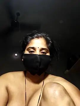 Snapshot of Sexy_khushi19 chatting on 04/11/26, 10:36 Sexy khushi19 online show from 04/11/26, 10:36