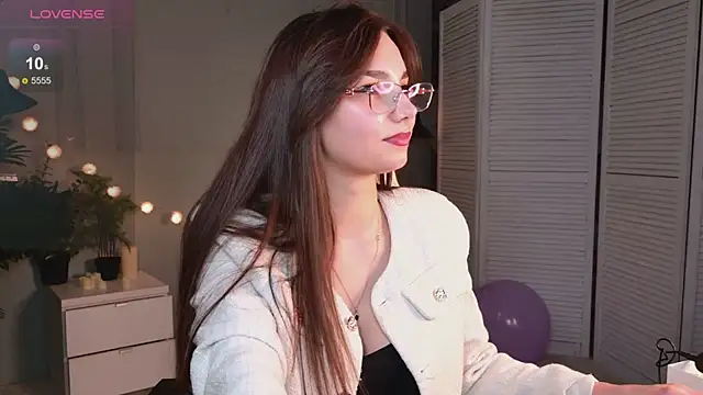 Snapshot of Lia_Melon chatting on 03/07/26, 02:47 Lia Melon online show from 03/07/26, 02:47