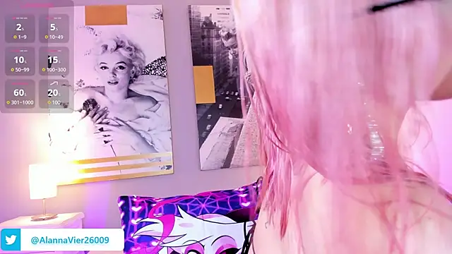 AlannaViera online show from 07/23/26, 11:52