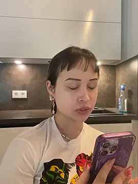 Snapshot of Just-Lilly chatting on 06/08/26, 03:45 Just-Lilly online show from 06/08/26, 03:45