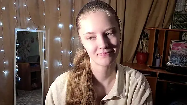 Snapshot of TaliaBerks chatting on 02/12/26, 01:39 TaliaBerks online show from 02/12/26, 01:39