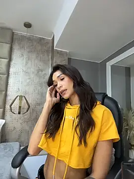 Snapshot of SofiaRivero chatting on 04/13/26, 06:46 SofiaRivero online show from 04/13/26, 06:46