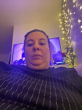 JasmineGlow7 online show from 05/26/26, 10:06