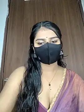 Snapshot of Alix_cuti chatting on 05/01/26, 06:56 Alix cuti online show from 05/01/26, 06:56
