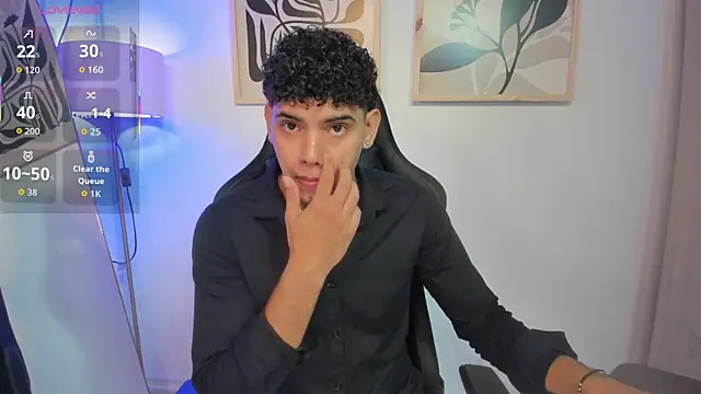 Snapshot of justin_payn14 chatting on 06/04/26, 12:44 justin payn14 online show from 06/04/26, 12:44