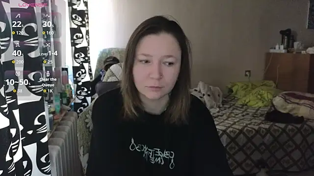 Snapshot of Ozalin_ chatting on 04/16/26, 10:16 Ozalin online show from 04/16/26, 10:16