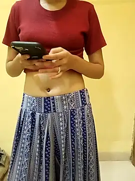 Snapshot of Siya_bombay chatting on 02/17/26, 04:09 Siya bombay online show from 02/17/26, 04:09