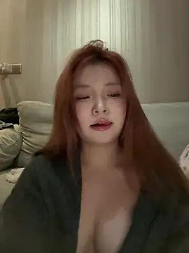 Snapshot of Rabbit-15 chatting on 02/20/26, 02:06 Rabbit-15 online show from 02/20/26, 02:06