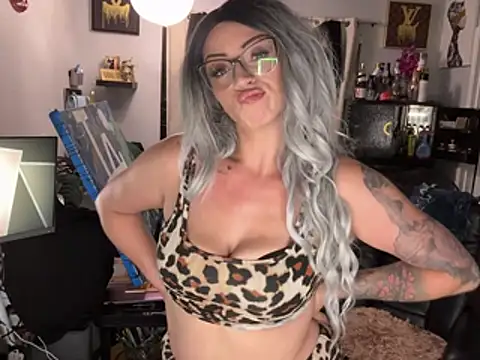 Alicethickpeach online show from 07/04/26, 12:22