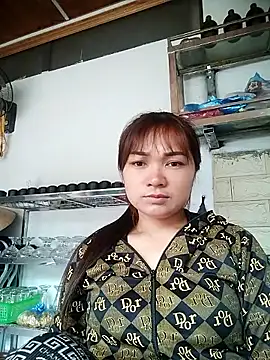 cute-hiphop online show from 05/19/26, 03:35