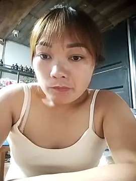 cute-hiphop online show from 07/19/26, 01:59