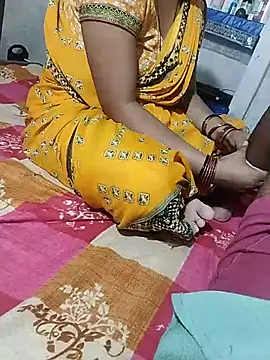 Snapshot of horny_indian90 chatting on 04/21/26, 05:58 horny indian90 online show from 04/21/26, 05:58
