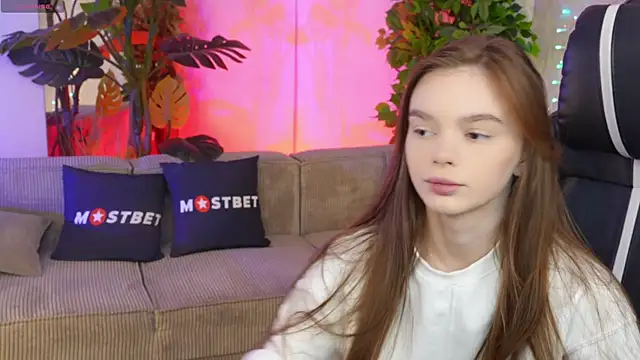 Zlata Sky online show from 12/06/24, 03:33