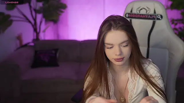 Snapshot of Zlata_Sky chatting on 06/02/26, 02:41 Zlata Sky online show from 06/02/26, 02:41