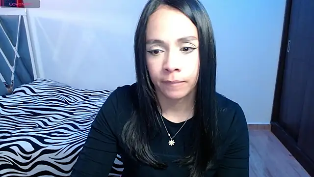paula lopez   online show from 06/28/26, 05:52
