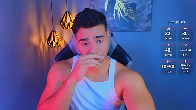 Snapshot of AndresRodriguez1 chatting on 03/19/26, 01:04 AndresRodriguez1 online show from 03/19/26, 01:04
