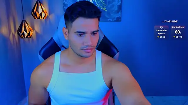 Snapshot of AndresRodriguez1 chatting on 03/28/26, 01:11 AndresRodriguez1 online show from 03/28/26, 01:11
