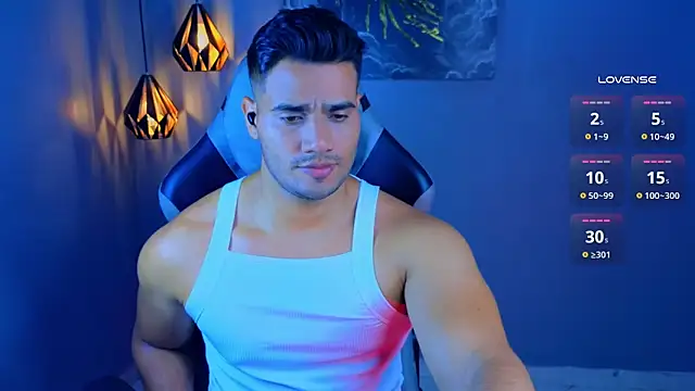 Snapshot of AndresRodriguez1 chatting on 04/08/26, 11:37 AndresRodriguez1 online show from 04/08/26, 11:37