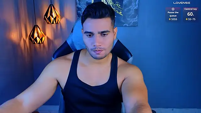 Snapshot of AndresRodriguez1 chatting on 05/02/26, 12:21 AndresRodriguez1 online show from 05/02/26, 12:21