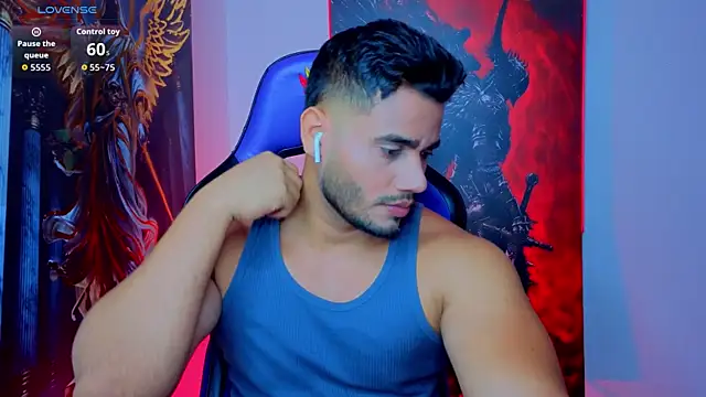 AndresRodriguez1 online show from 07/27/26, 11:17
