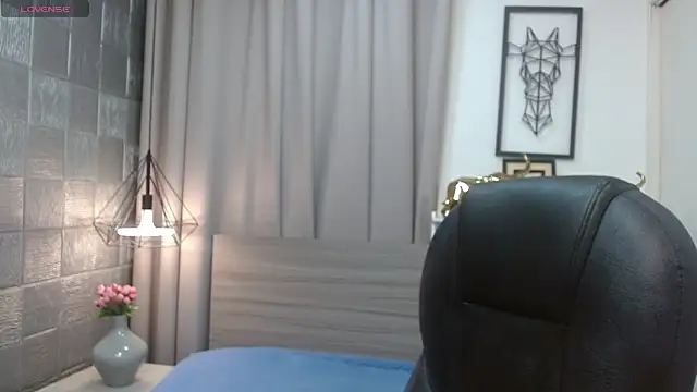 Snapshot of JDWhite18 chatting on 04/15/26, 03:24 JDWhite18 online show from 04/15/26, 03:24