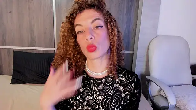Snapshot of Brynaa chatting on 03/17/26, 04:28 Brynaa online show from 03/17/26, 04:28
